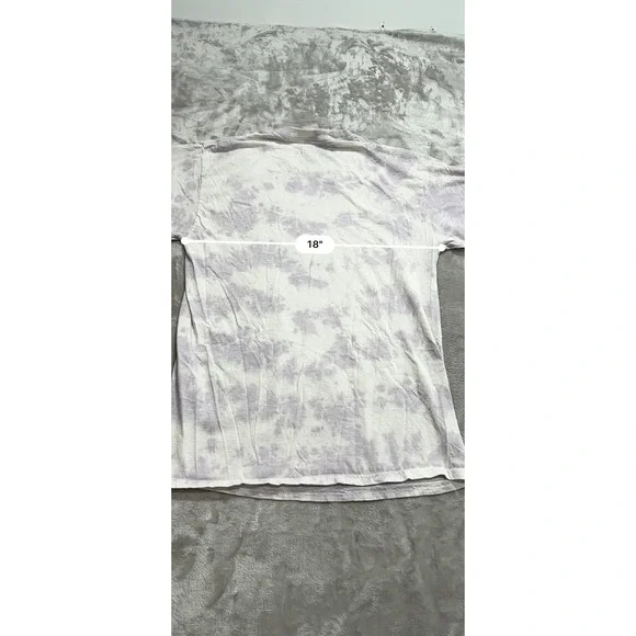 Pokemon Eeveelutions T-Shirt Women's Size Medium Tie-Dye Boyfriend Fit‎ EUC - Picture 4 of 6